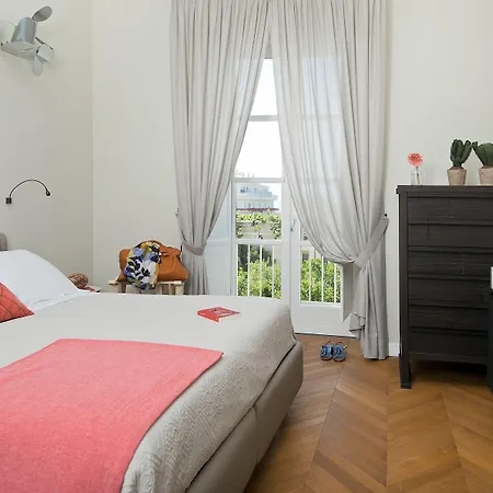 Konukevi Accademia 39 Sorrento