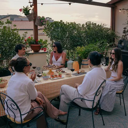 Konukevi Accademia 39 4*